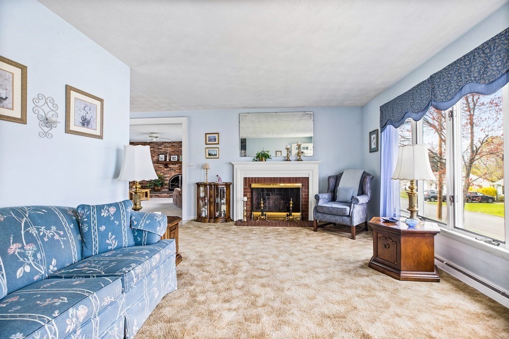 28 Bulow Road Hingham, MA 02043 - Photo 7 of 42 Gallery Image 7