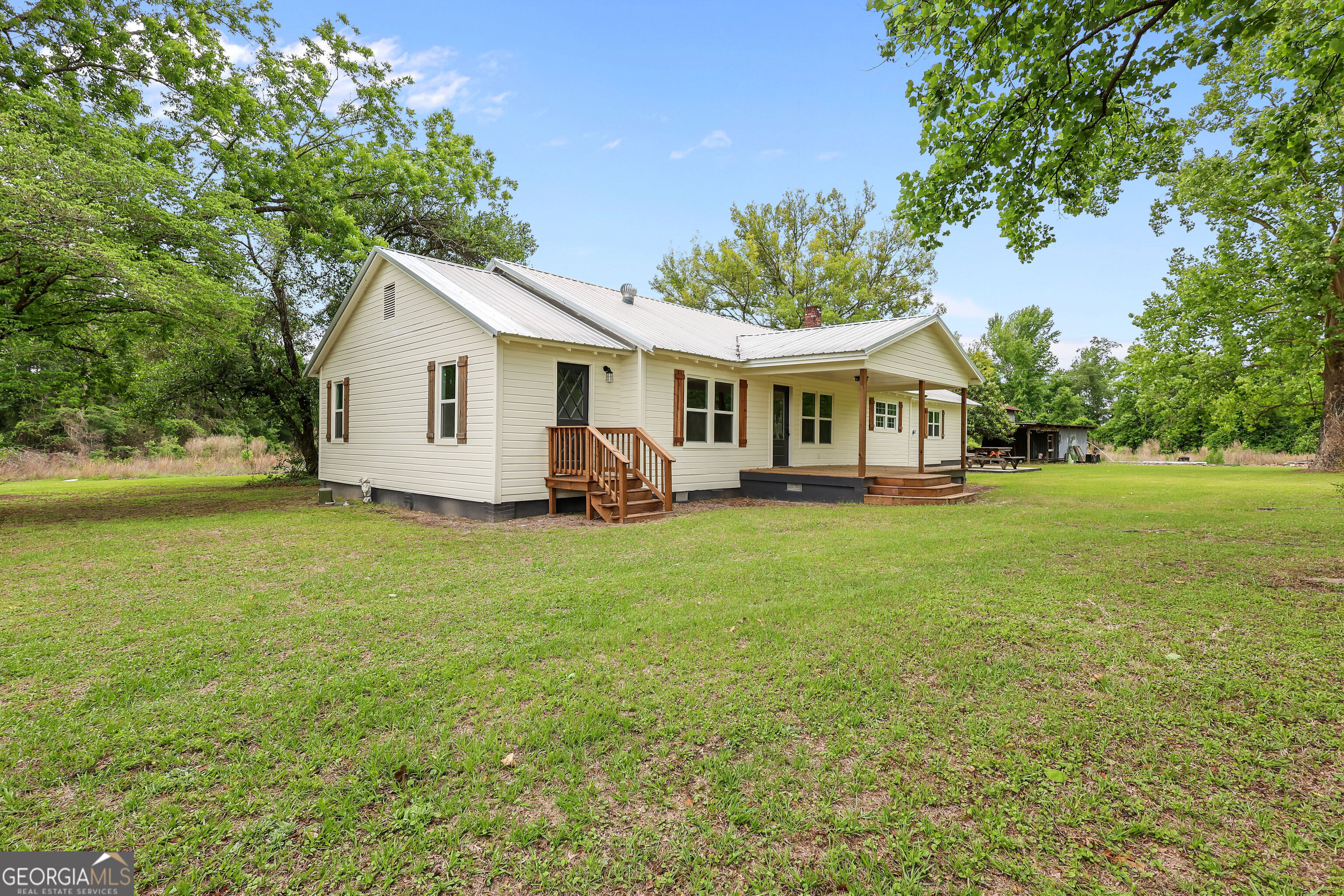 1535 West River Road Baxley, GA 31513 - Photo 3 of 56