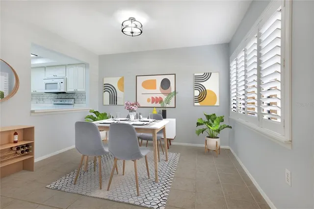 $189,900 | 928 Sunridge Drive, Unit F2, Sarasota, FL 34234