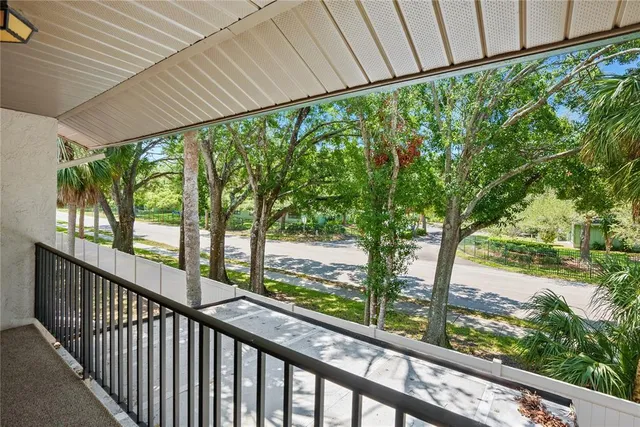 $189,900 | 928 Sunridge Drive, Unit F2, Sarasota, FL 34234