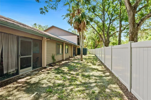 $189,900 | 928 Sunridge Drive, Unit F2, Sarasota, FL 34234