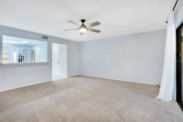 $189,900 | 928 Sunridge Drive, Unit F2, Sarasota, FL 34234