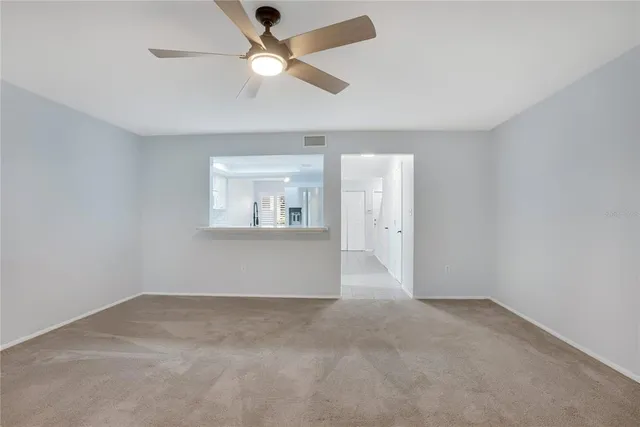 $189,900 | 928 Sunridge Drive, Unit F2, Sarasota, FL 34234