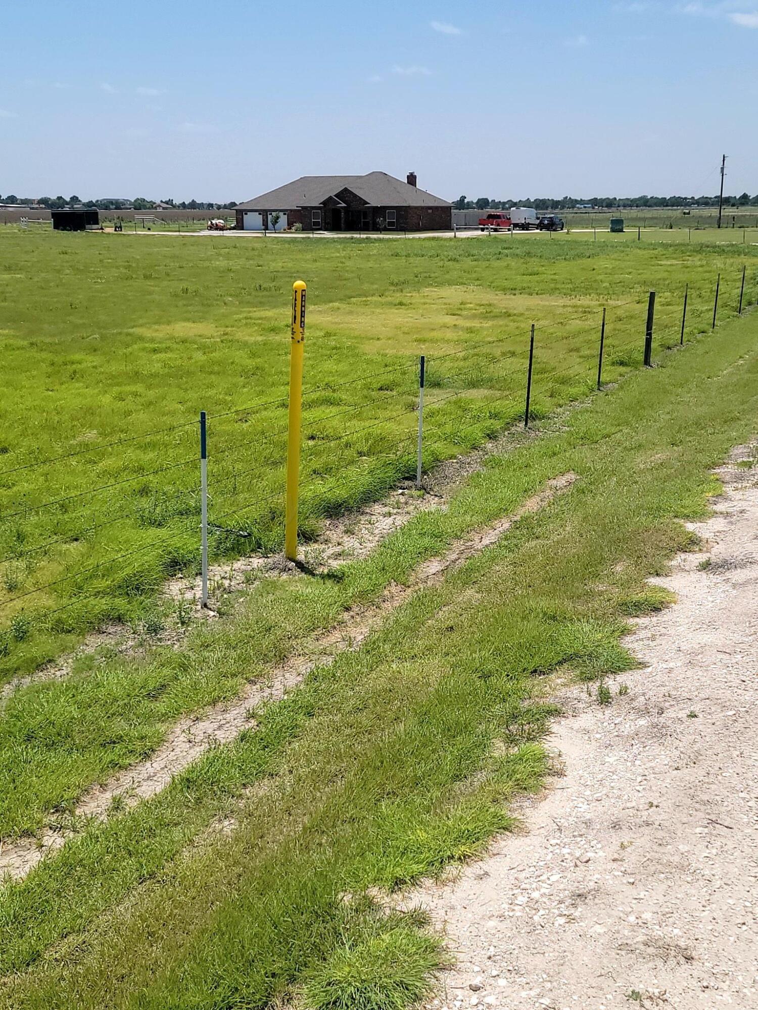 14355 Southeast Se Loop Perryton, TX 79070 - Photo 23 of 33 a view of an ocean and beach