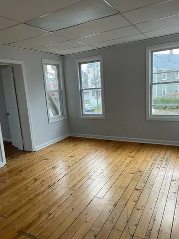 $1,450 | 38 Myrtle Avenue, Waterbury, CT 06708