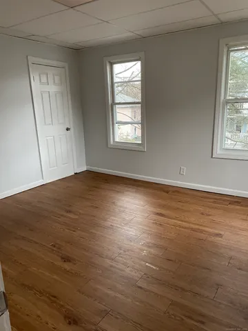 $1,450 | 38 Myrtle Avenue, Waterbury, CT 06708