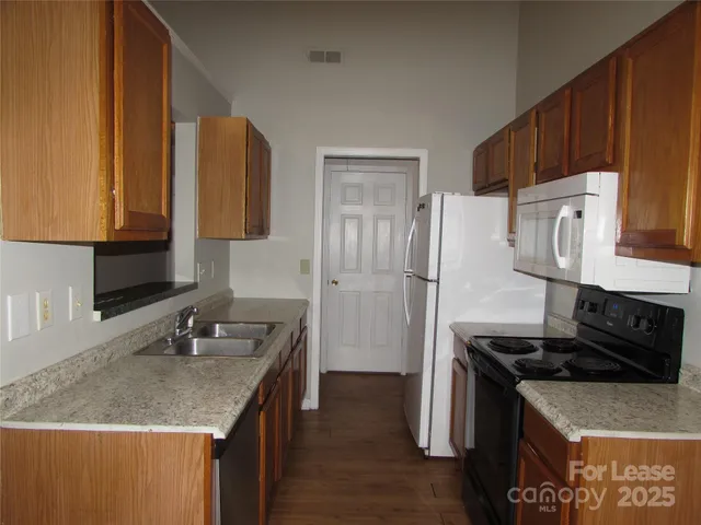 $1,725 | 3523 Tracy Glenn Court, Charlotte, NC 28269