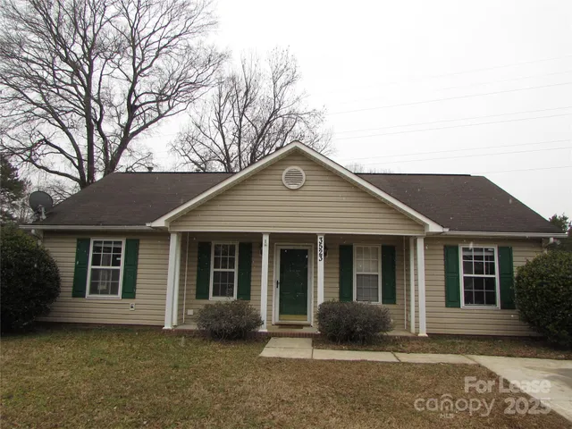 $1,725 | 3523 Tracy Glenn Court, Charlotte, NC 28269