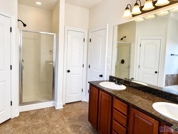 $2,250 | 10028 Savannah Jane Lane, Baton Rouge, LA 70817