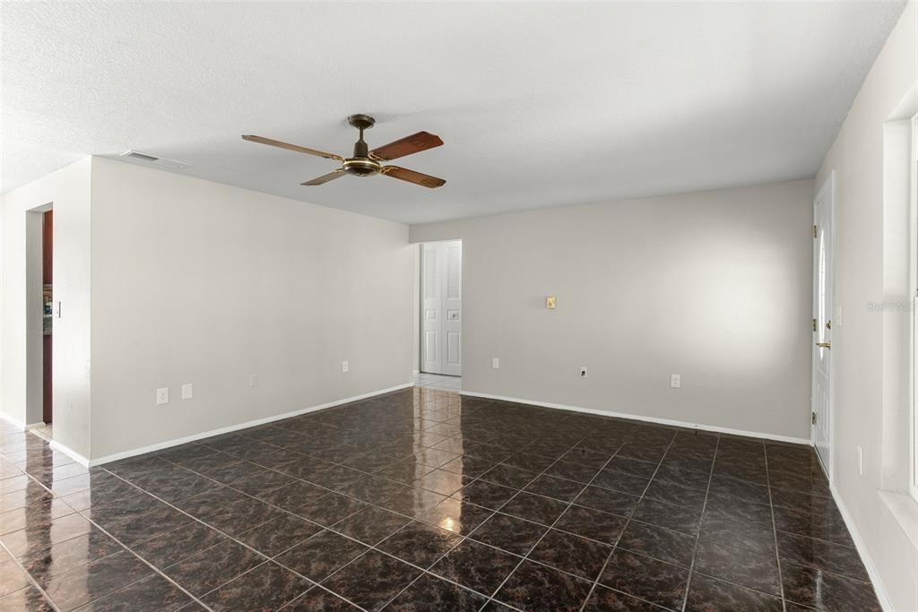 10015 Old Tampa Road Parrish, FL 34219 - Photo 8 of 47