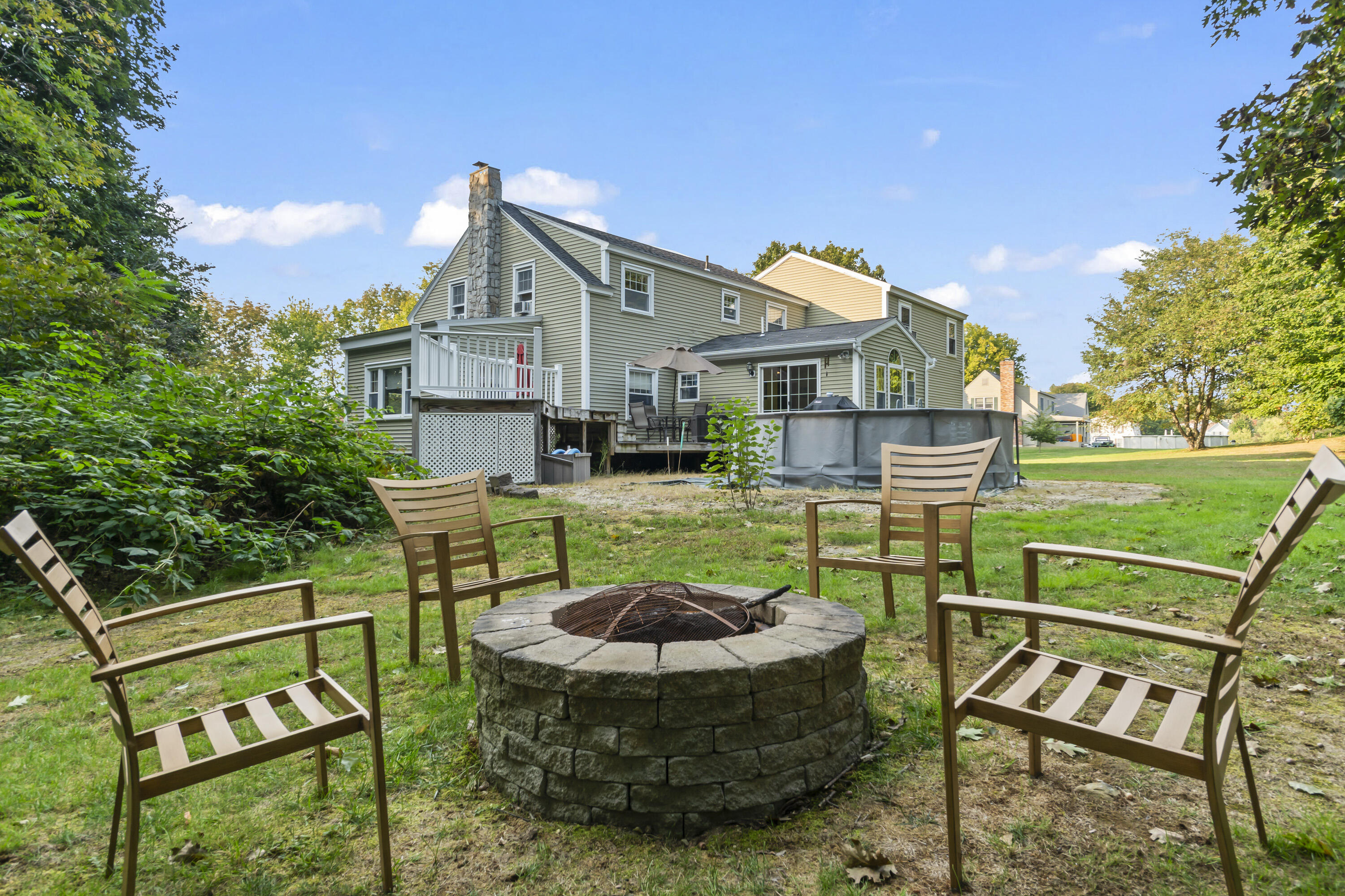 246 Ferry Rd_111