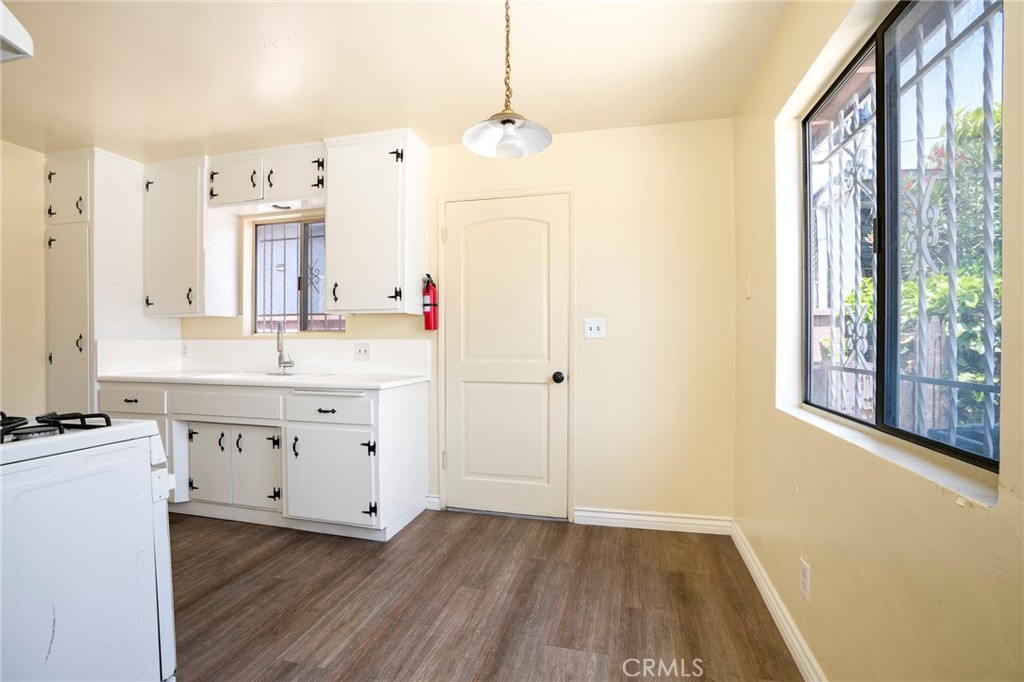 6707 Perry Road Bell Gardens, CA 90201 - Photo 16 of 35