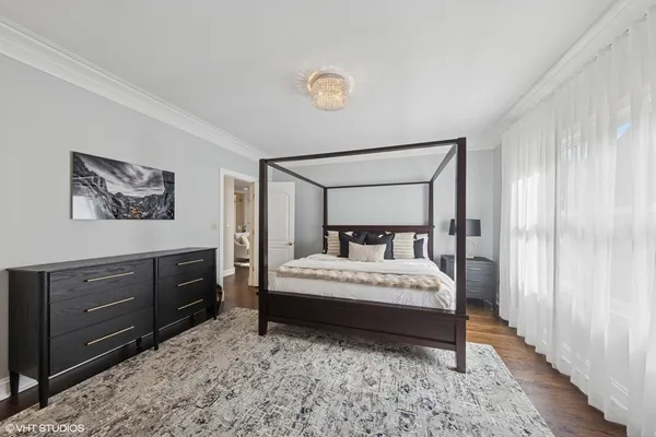 $1,799,999 | 522 North County Line Road, Hinsdale, IL 60521