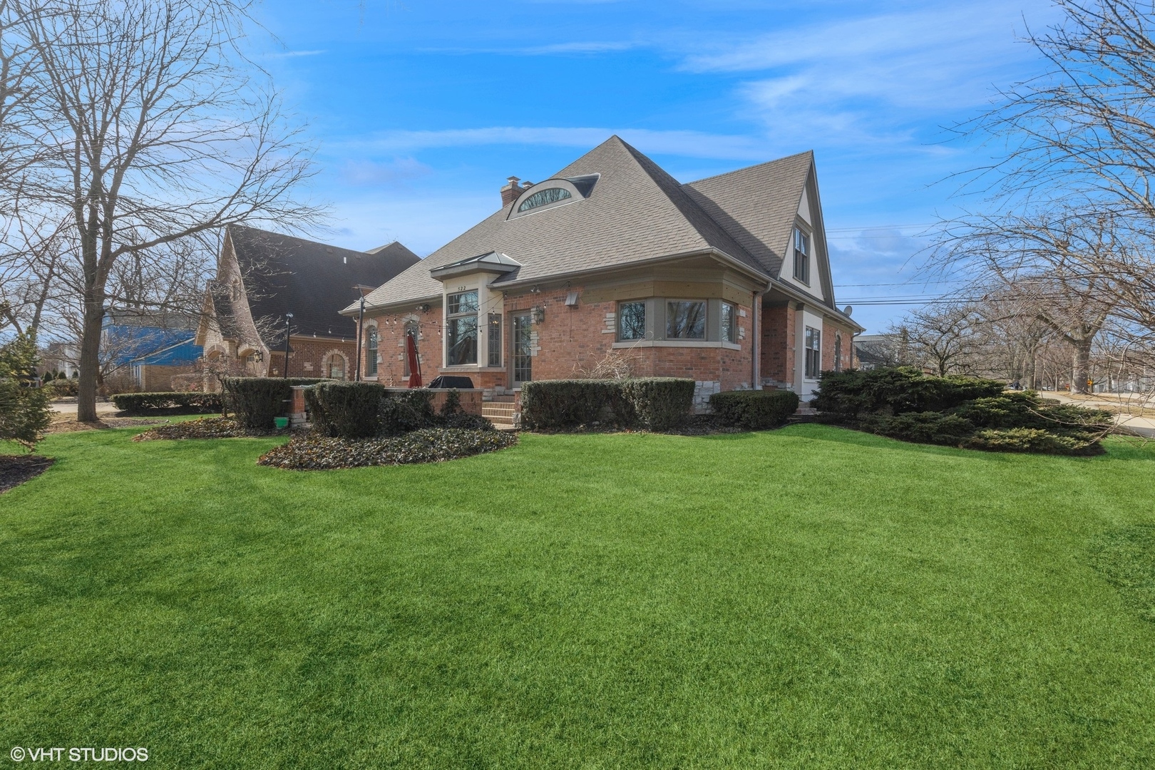 522 North County Line Road Hinsdale, IL 60521 - Photo 2 of 39