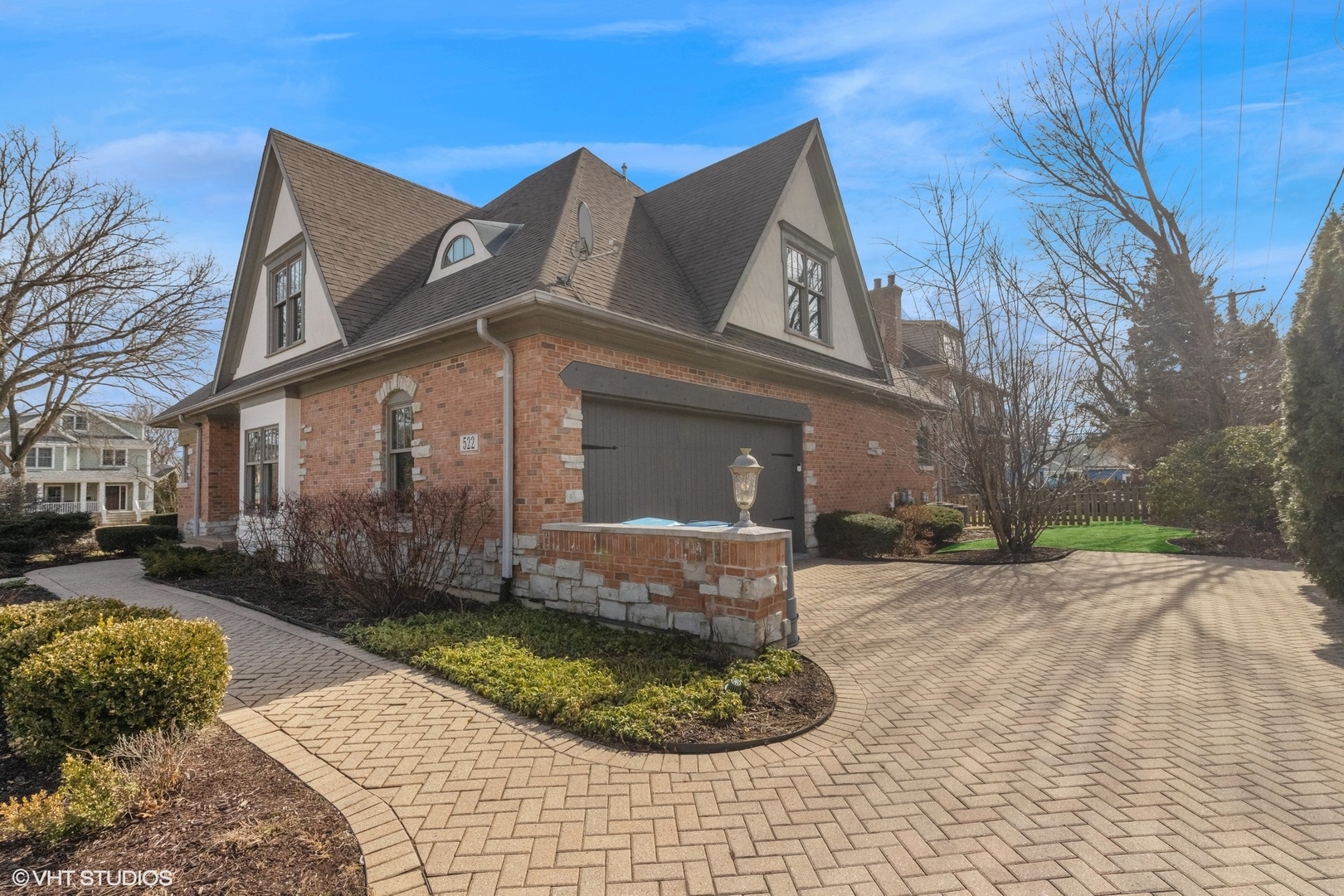 522 North County Line Road Hinsdale, IL 60521 - Photo 5 of 39