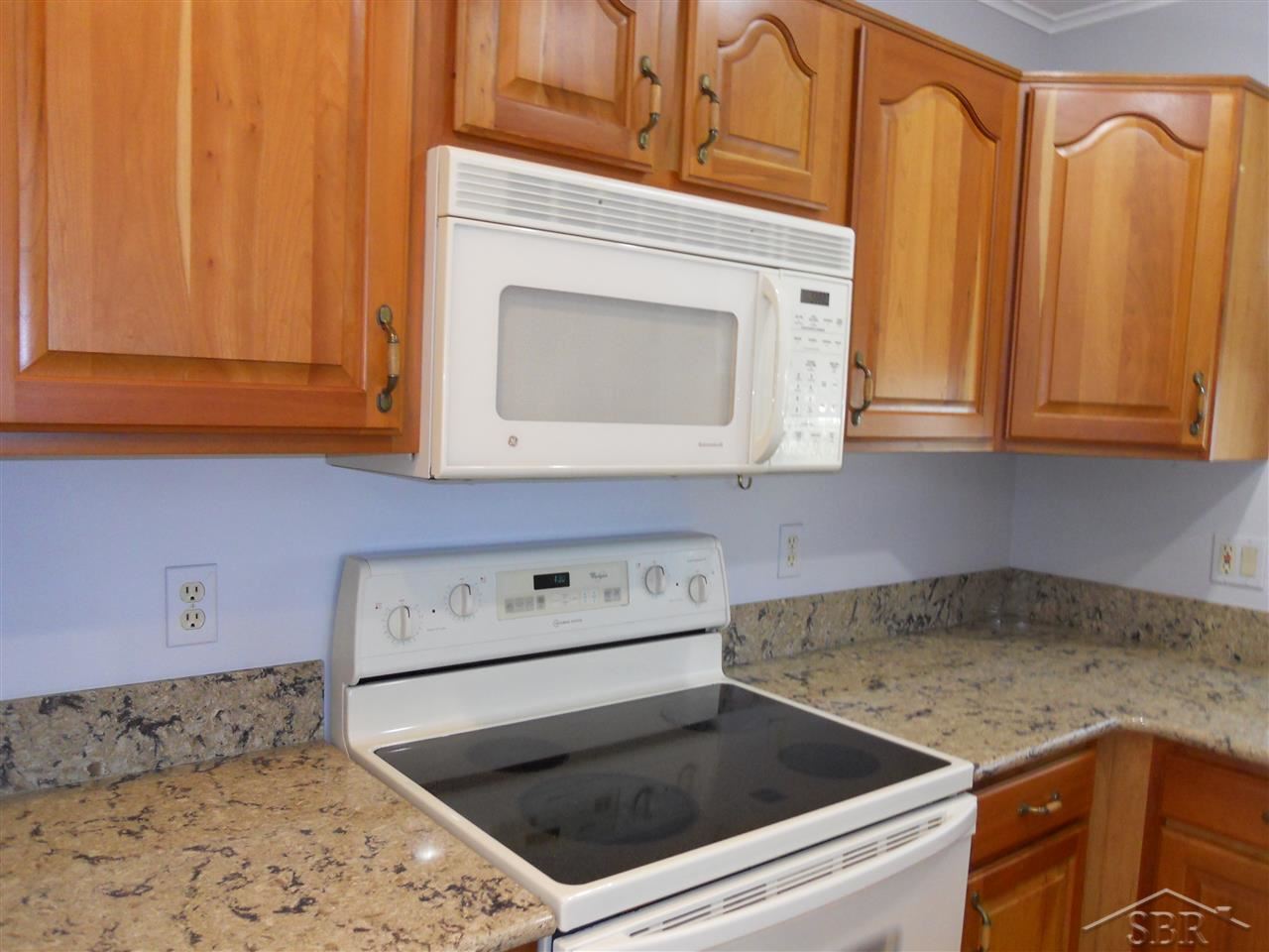 164 Timber Ridge Drive Vassar, MI 48768 - Photo 4 of 46 31221848-3.JPG