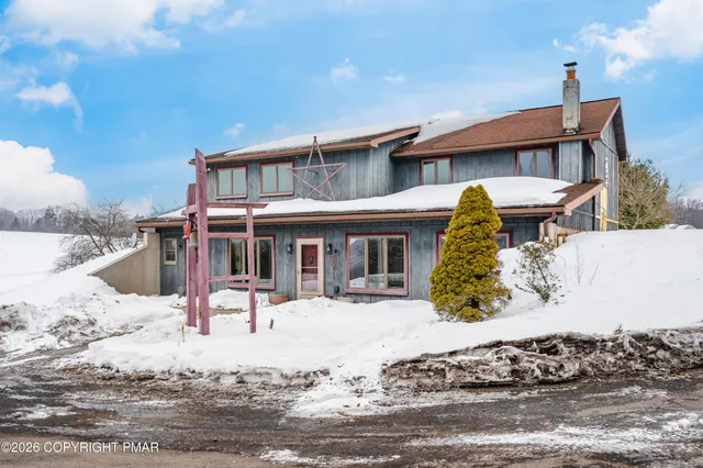 $350,000 | 487 North Harrity Road, Palmerton, PA 18071