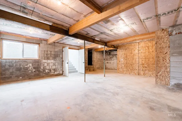 $880,000 | 3020 West Sales Yard Road, Emmett, ID 83617