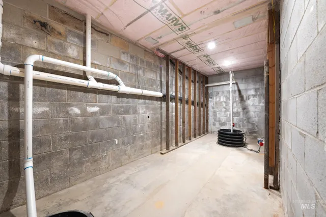 $880,000 | 3020 West Sales Yard Road, Emmett, ID 83617