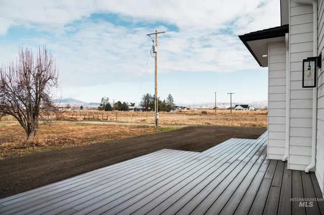 $880,000 | 3020 West Sales Yard Road, Emmett, ID 83617