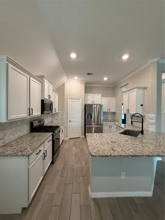 $2,150 | 1562 Ancient Oak Lane, Conroe, TX 77301