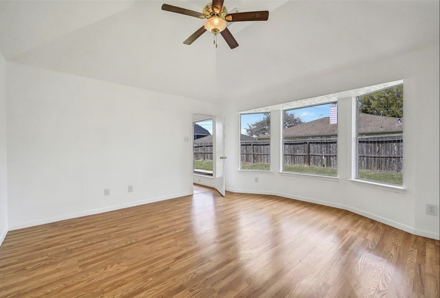 2118 Westminister Road Pearland, TX 77581 - Photo 8 of 18