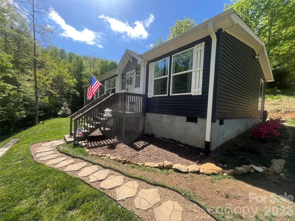 $360,000 | 1205 Saunook Road, Waynesville, NC 28786