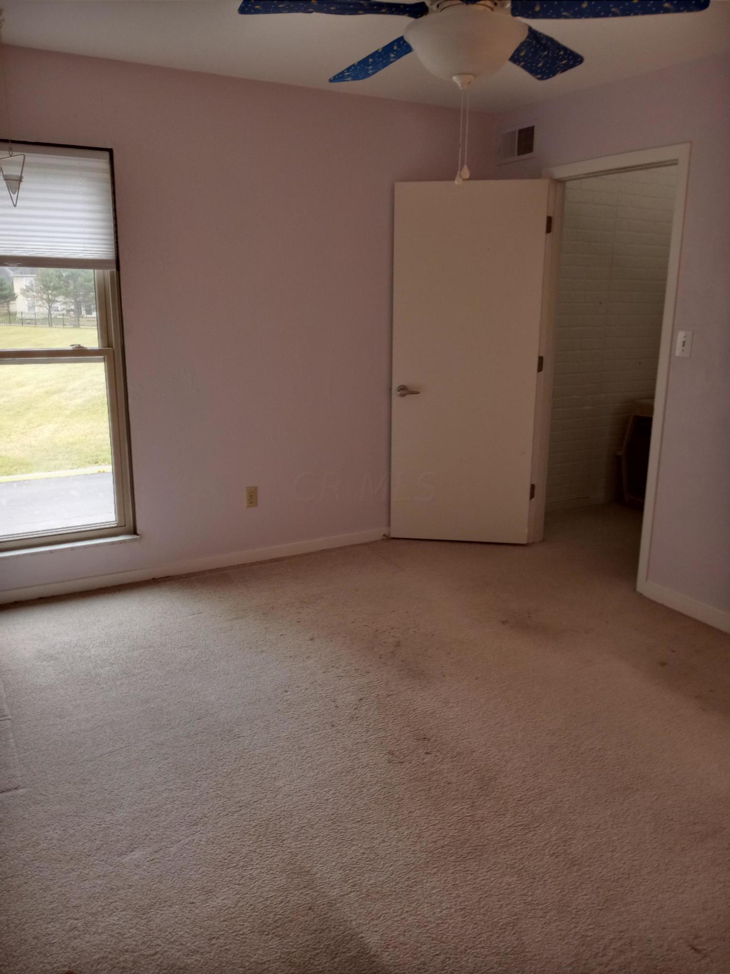 2064 Quail Ridge Street Columbus, OH 43229 - Photo 12 of 17 Gallery Image 12