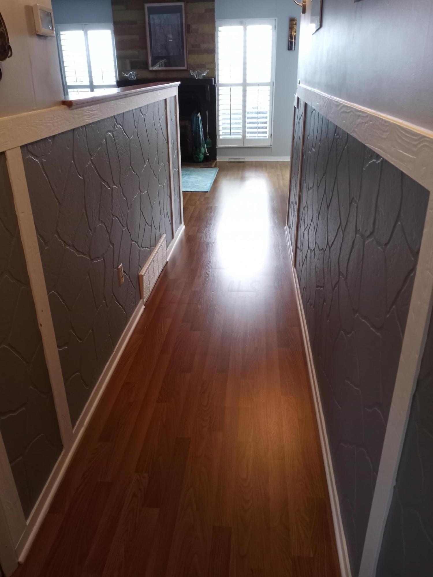 2064 Quail Ridge Street Columbus, OH 43229 - Photo 16 of 17 Gallery Image 16