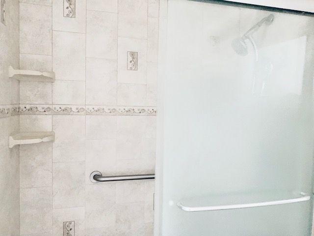 250 Dorset F, Unit 250 Boca Raton, FL 33434 - Photo 10 of 24 Master Bathroom SHOWER