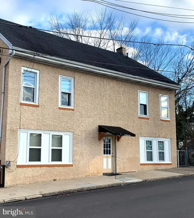 $1,250 | 24 South Evans Street, Unit 3, Pottstown, PA 19464