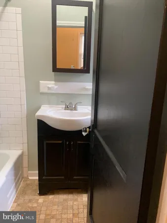 $1,250 | 24 South Evans Street, Unit 3, Pottstown, PA 19464