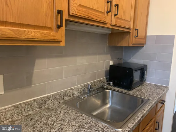 $1,250 | 24 South Evans Street, Unit 3, Pottstown, PA 19464