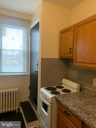 $1,250 | 24 South Evans Street, Unit 3, Pottstown, PA 19464
