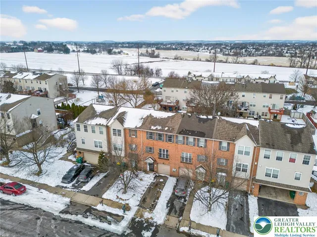 $335,000 | 2823 Sequoia Drive, Lower Macungie Township, PA 18062