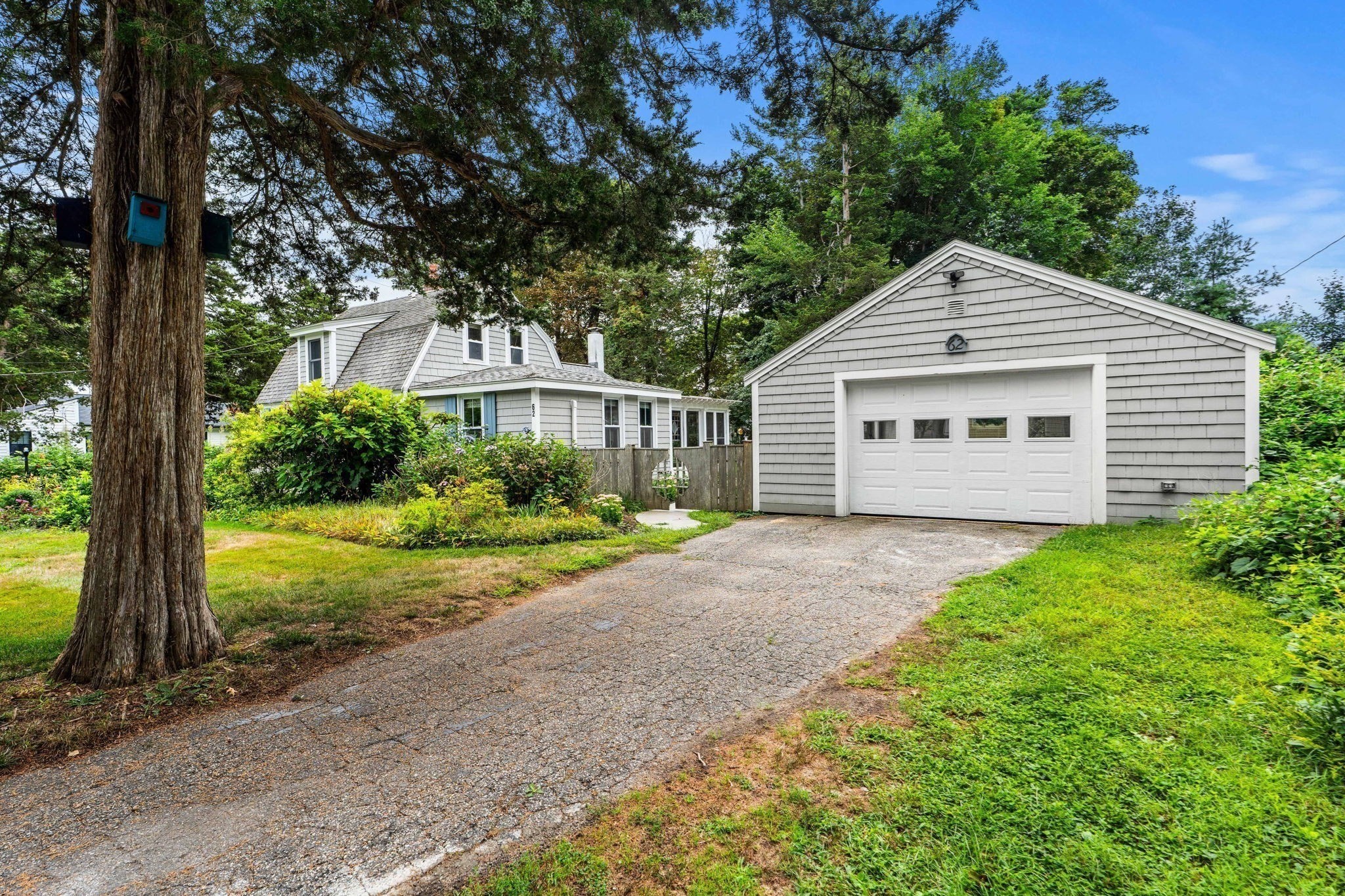 62 Cottage Road Newbury, MA 01951 - Photo 3 of 28 Gallery Image 3