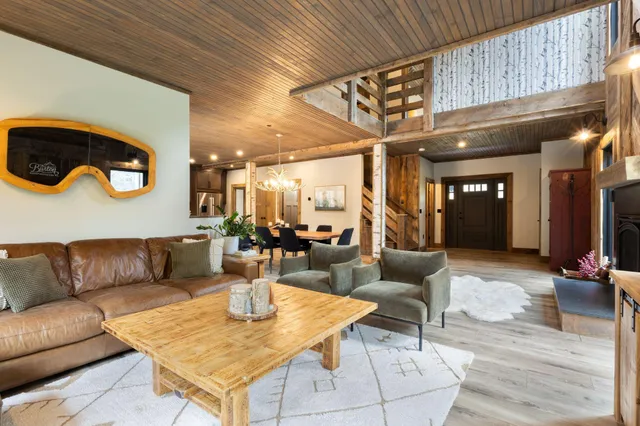 $1,649,000 | 6 Patriots Drive, Newry, ME 04261