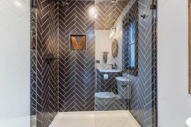 $1,649,000 | 6 Patriots Drive, Newry, ME 04261