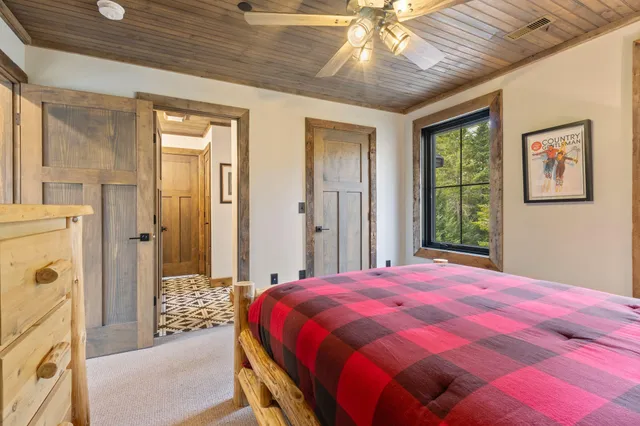 $1,649,000 | 6 Patriots Drive, Newry, ME 04261