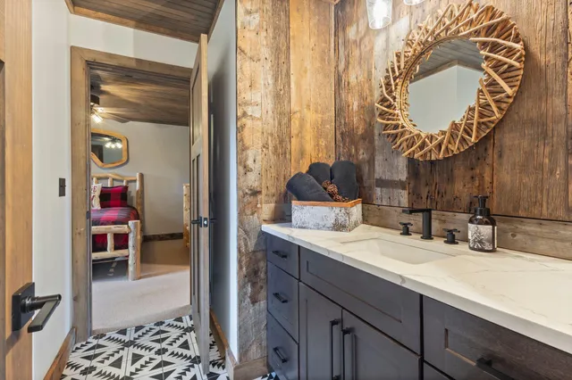 $1,649,000 | 6 Patriots Drive, Newry, ME 04261