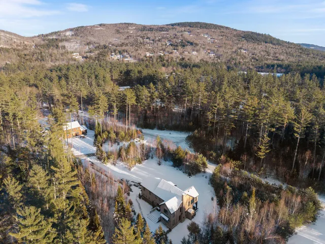 $1,649,000 | 6 Patriots Drive, Newry, ME 04261