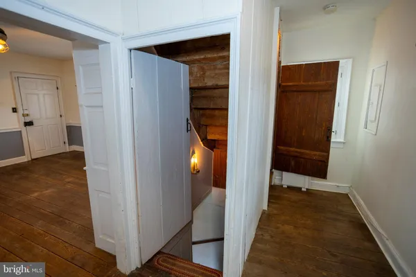 $1,992 | 8200 Buckland Mill Road, Gainesville, VA 20155