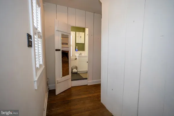 $1,992 | 8200 Buckland Mill Road, Gainesville, VA 20155