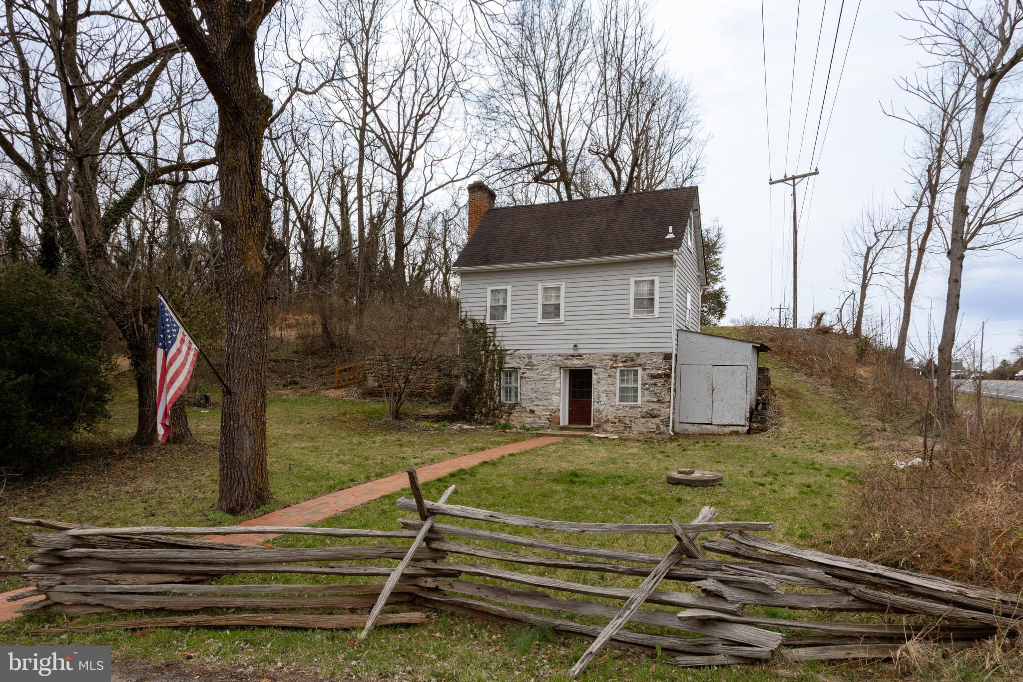 8200 Buckland Mill Road Gainesville, VA 20155 - Photo 23 of 33 Live in a piece of history