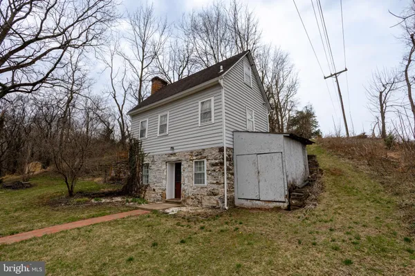 $1,992 | 8200 Buckland Mill Road, Gainesville, VA 20155