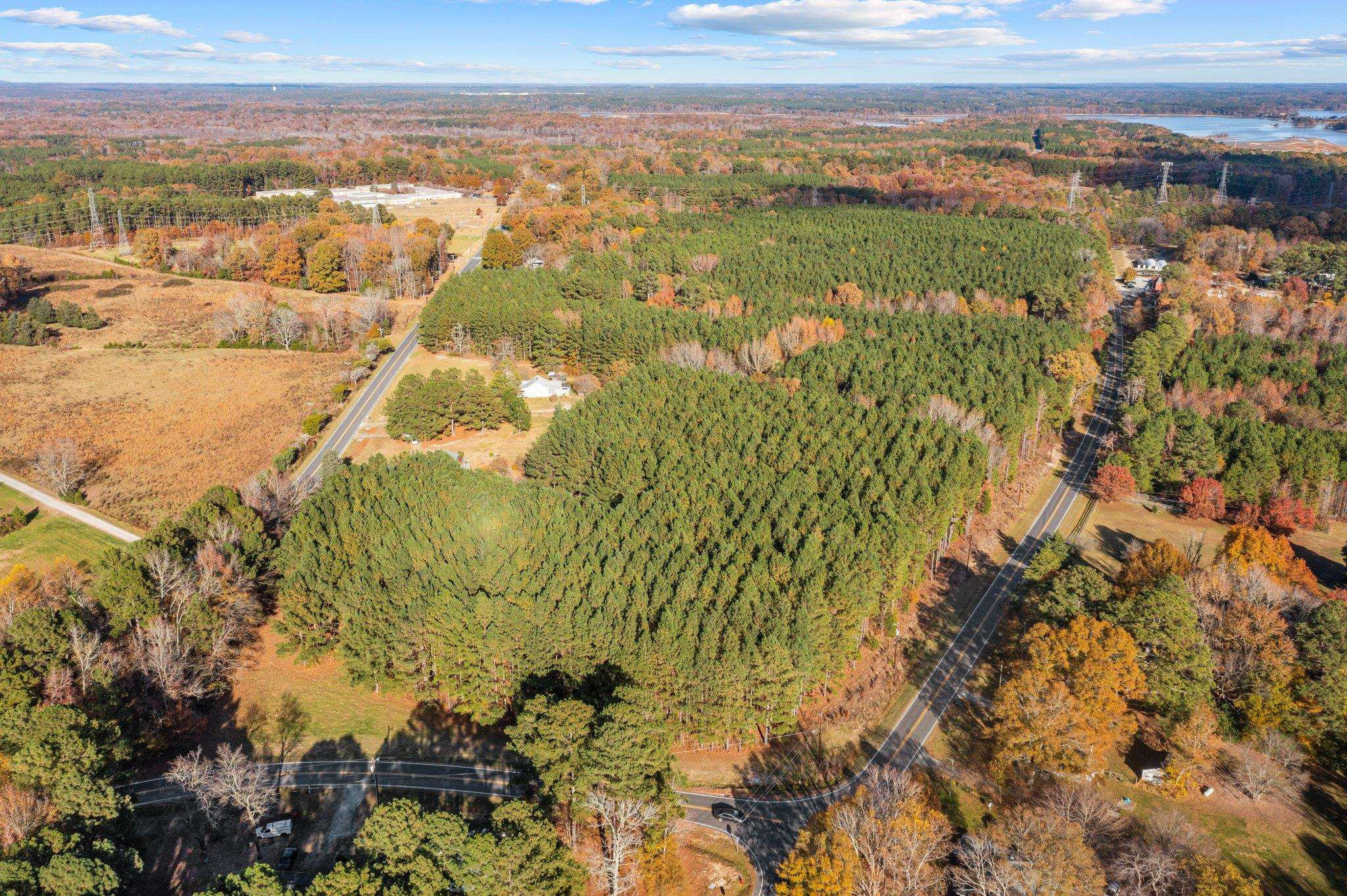 3216 Hamlin Road Durham, NC 27704 - Photo 4 of 14 a view of city and ocean