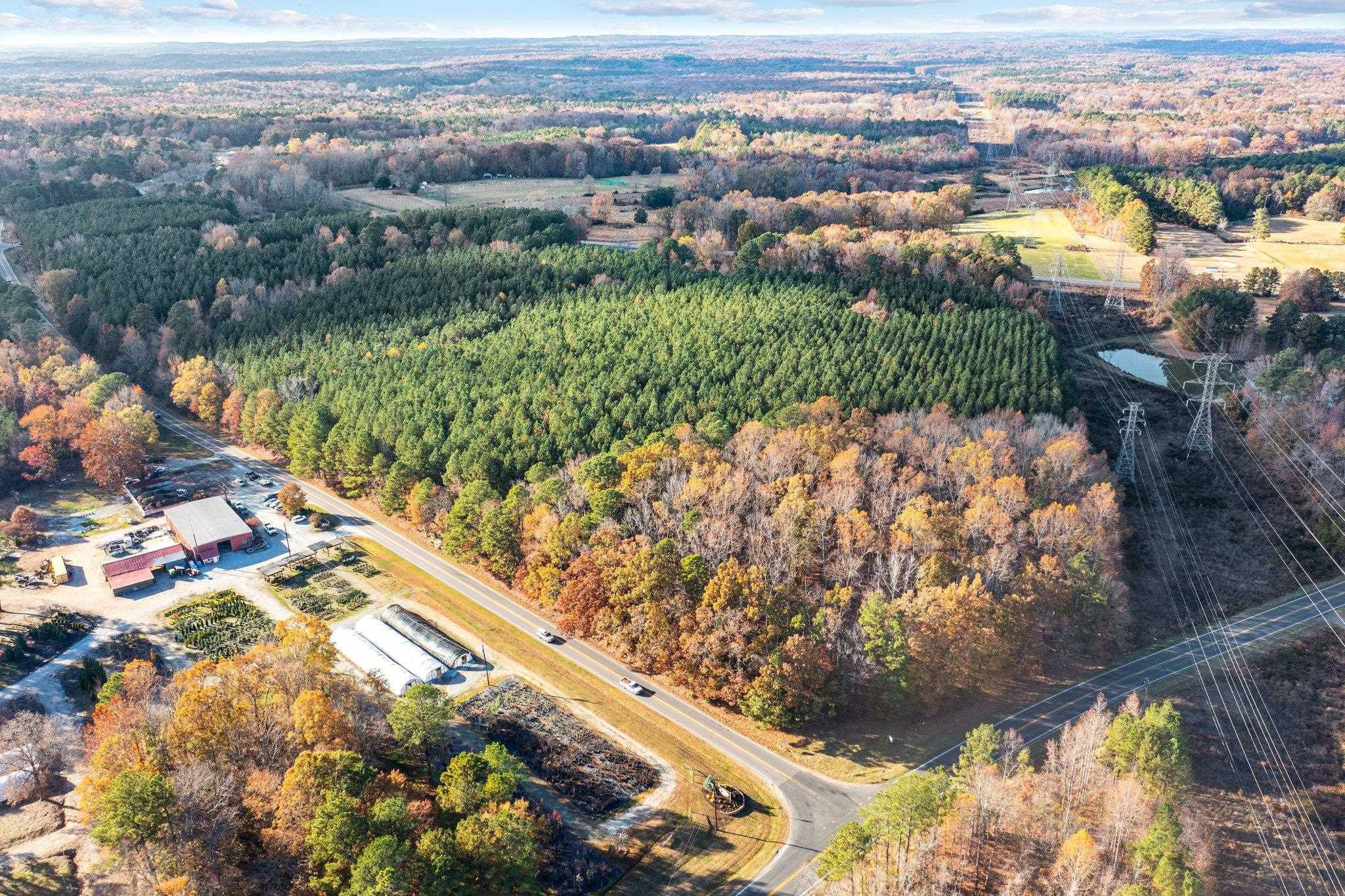 3216 Hamlin Road Durham, NC 27704 - Photo 5 of 14 a view of a city