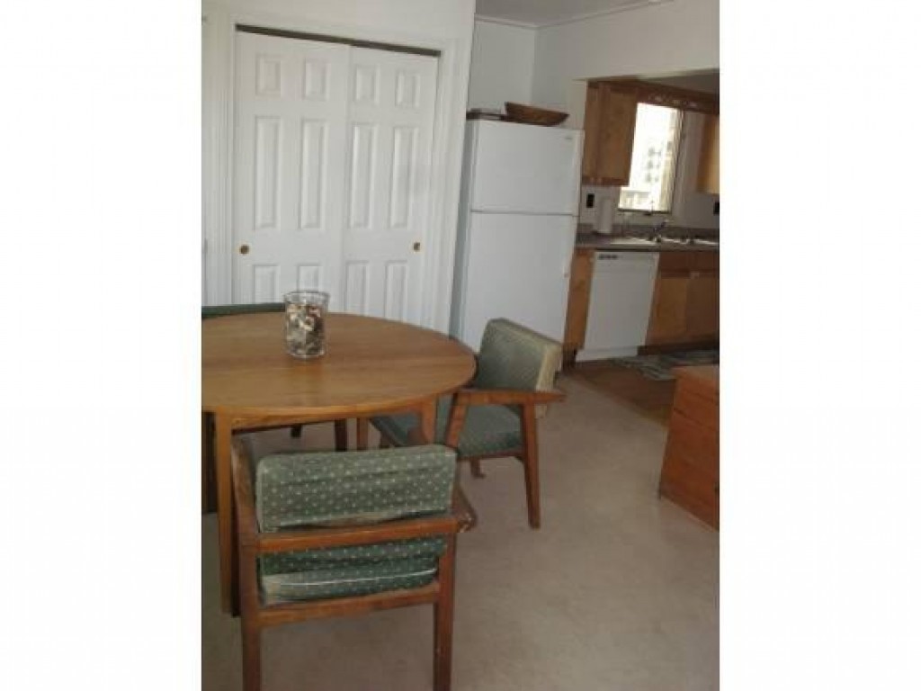 83 Shelburne Road Burlington, VT 05401 - Photo 6 of 27 Gallery Image 6