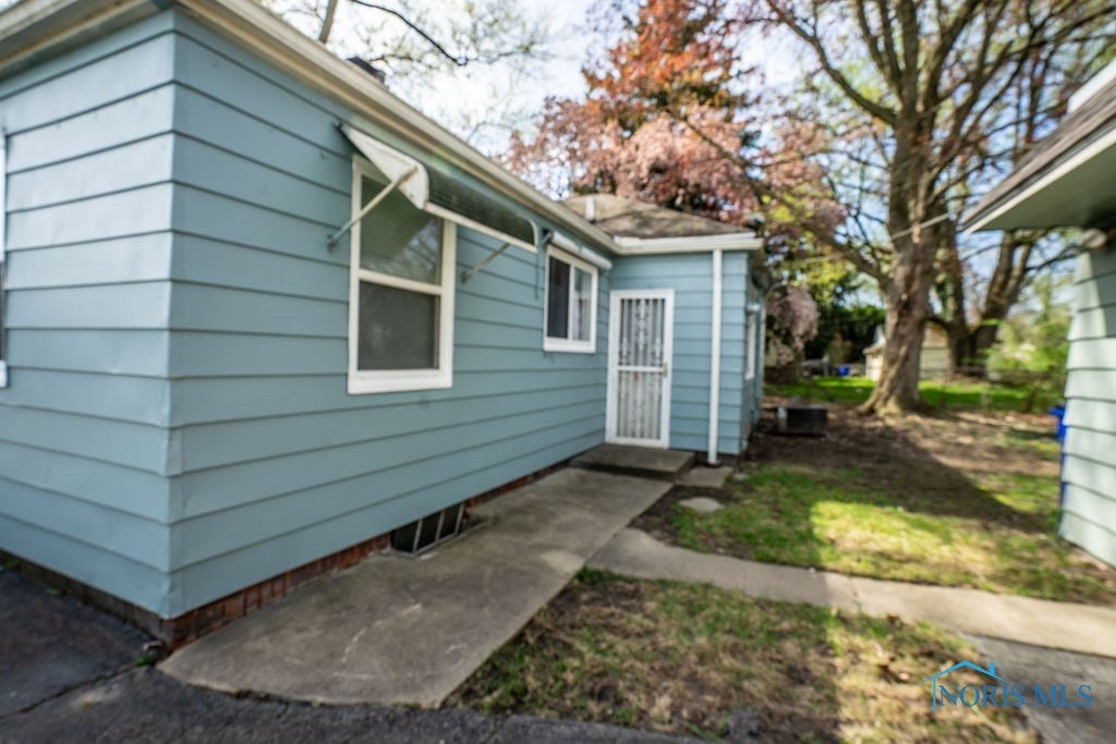 1007 Cuthbert Road Toledo, OH 43607 - Photo 4 of 24 Gallery Image 4