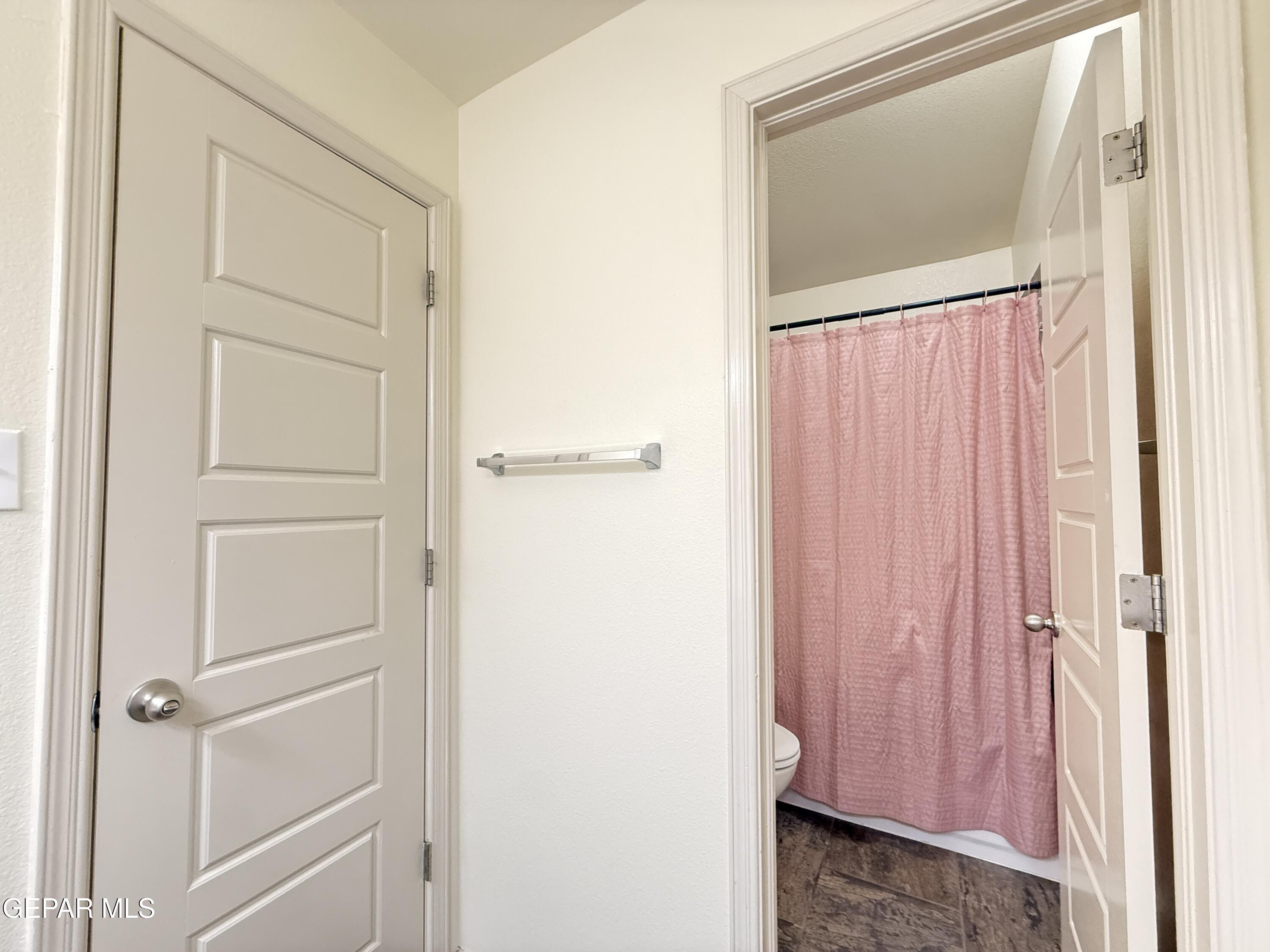 4933 Copper Ranch Avenue El Paso, TX 79934 - Photo 15 of 36 IMG_2447